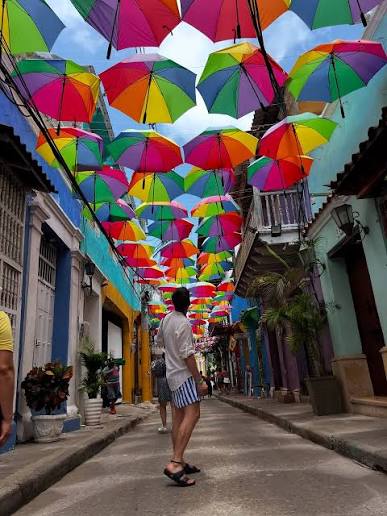 Calle de las Sombrillas
